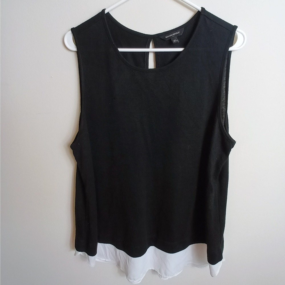 Banana Republic Sleeveless Top Womens XL Black Excellent Layered Hem Keyhole